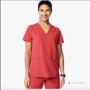 Figs Clay Casma scrub top Size: L NWT